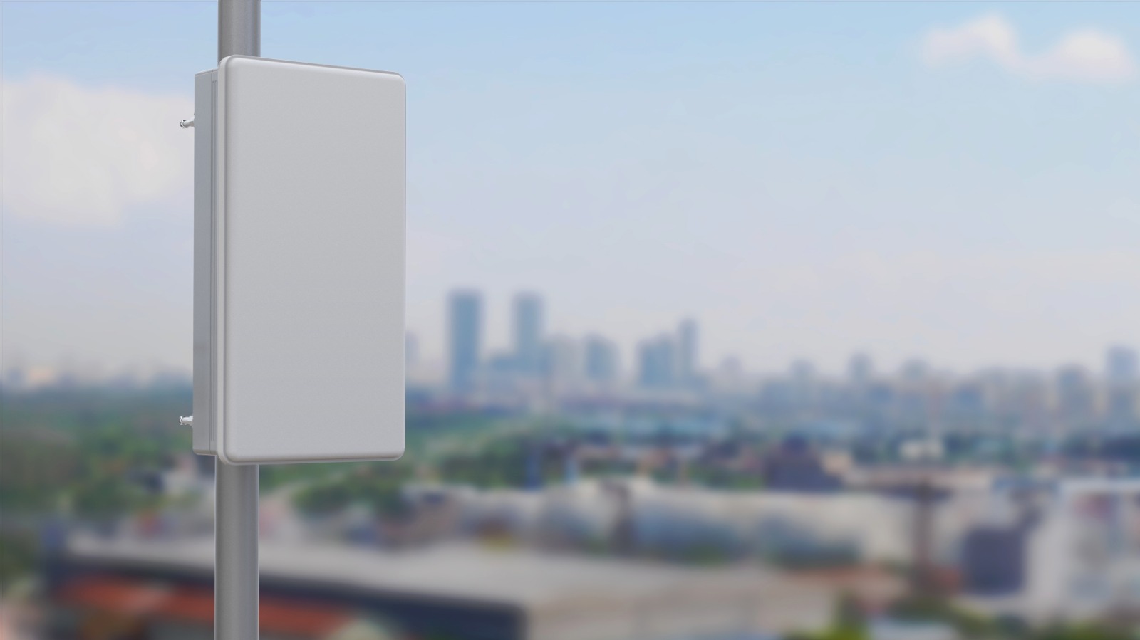 Fiber optic transmission systems and network cables